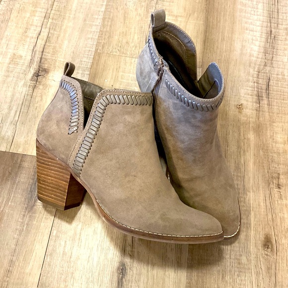 Dolce Vita Shoes - Dolce Vita booties